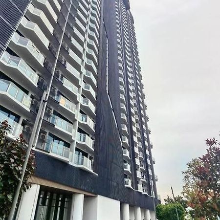 C0704 Almas Suite Seaview & Netflix Stay نوساجايا المظهر الخارجي الصورة